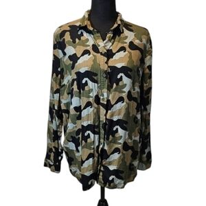 Divided Lightweight Camo Button Up 100% Viscose Blouse Size 6